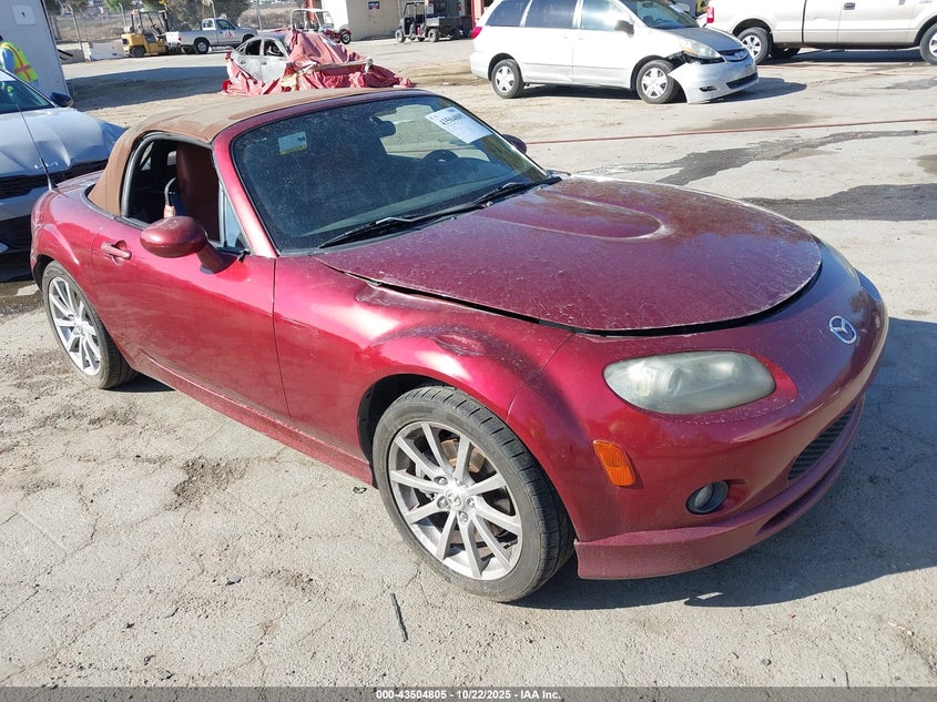 JM1NC25F260120719 2006 Mazda Mx-5 Grand Touring auction photo 1