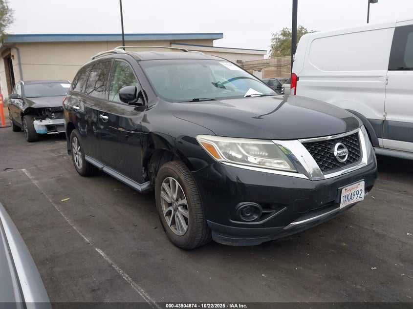 NISSAN PATHFINDER SV