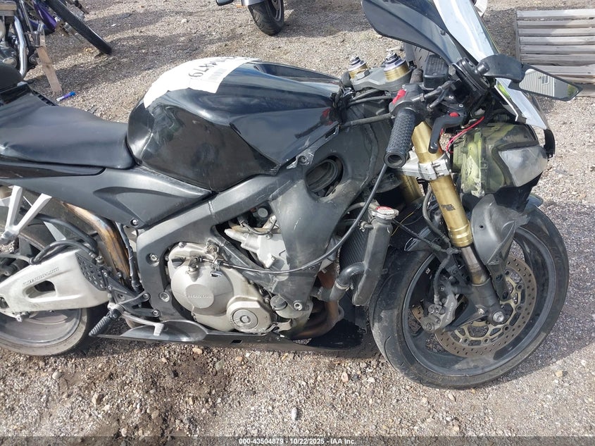 JH2PC37096M307138 2006 HONDA CBR photo no. 14