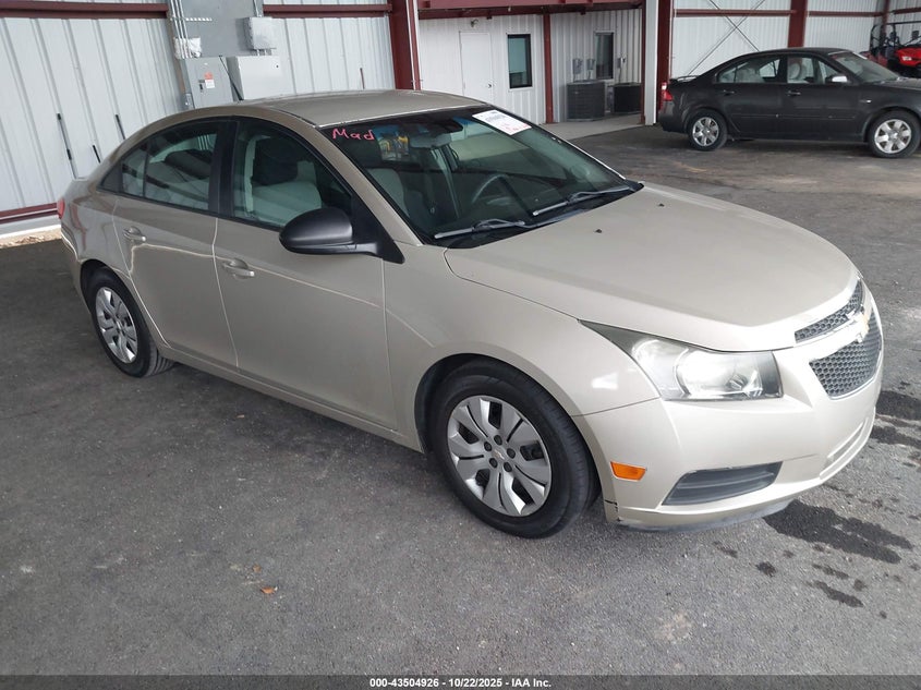 CHEVROLET CRUZE LS AUTO