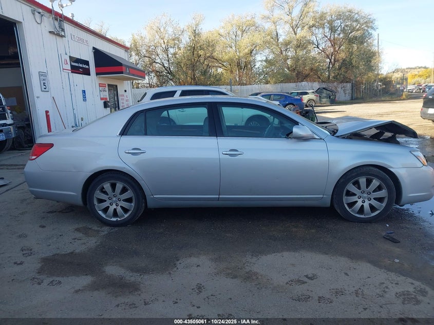 2005 Toyota Avalon Xls VIN: 4T1BK36B05U001612 Lot: 43505061