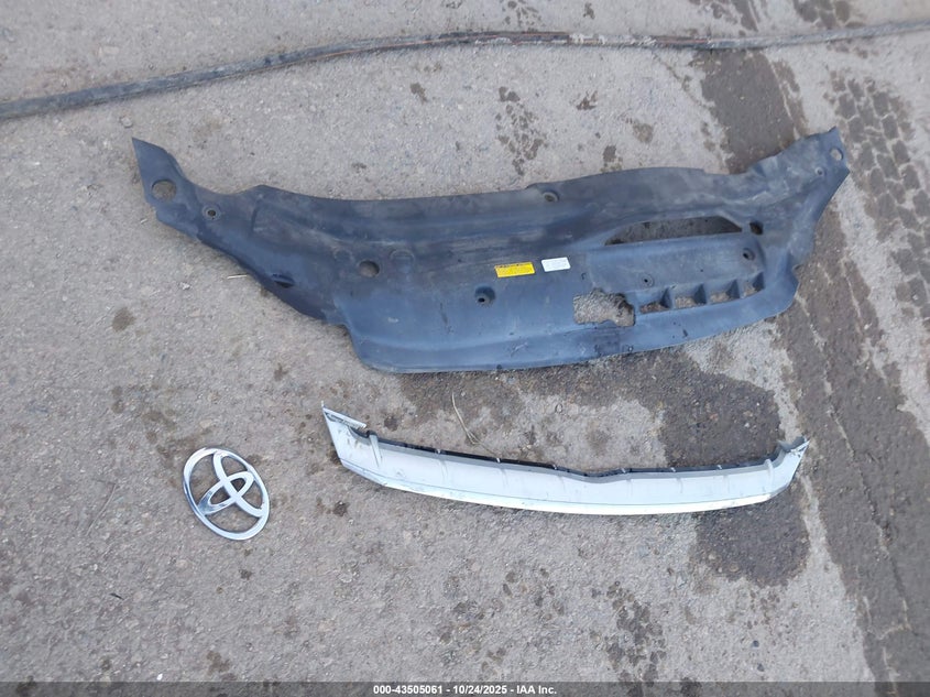 2005 Toyota Avalon Xls VIN: 4T1BK36B05U001612 Lot: 43505061