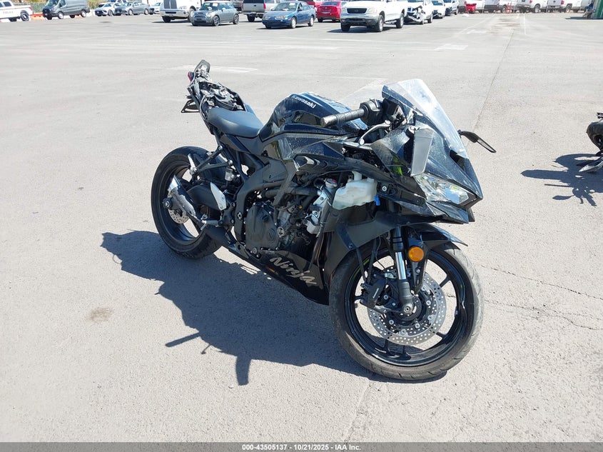 2025 KAWASAKI ZX400 P - ML5ZXCP19SDA35082