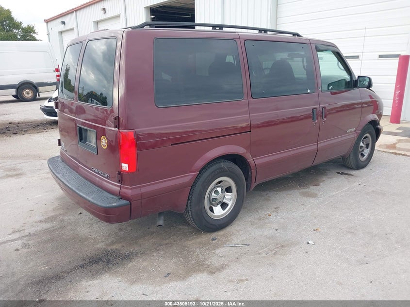 1GNDM19X22B129965 2002 CHEVROLET ASTRO photo no. 4