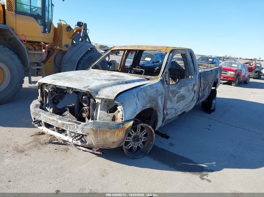 2001 Ford F-250 Lariat/Xl/Xlt VIN: 1FTNX21F31EB00016 Lot: 43505310