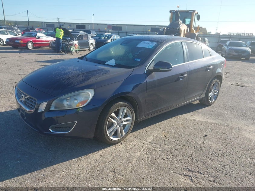 Vin: yv1612fs6d1219468, lot: 44000329, volvo s60 t5 20132