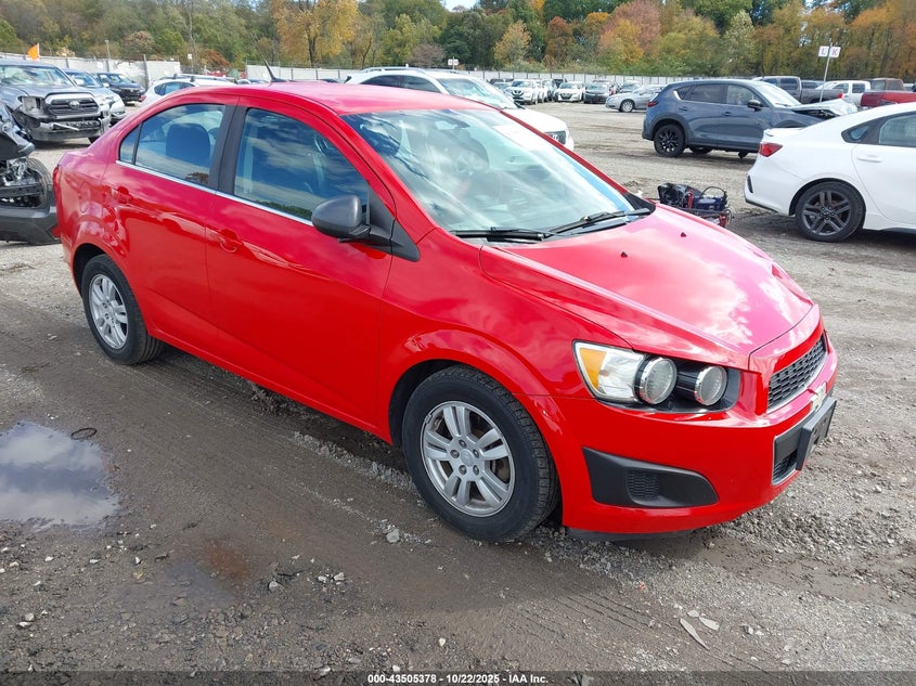 CHEVROLET SONIC LT AUTO
