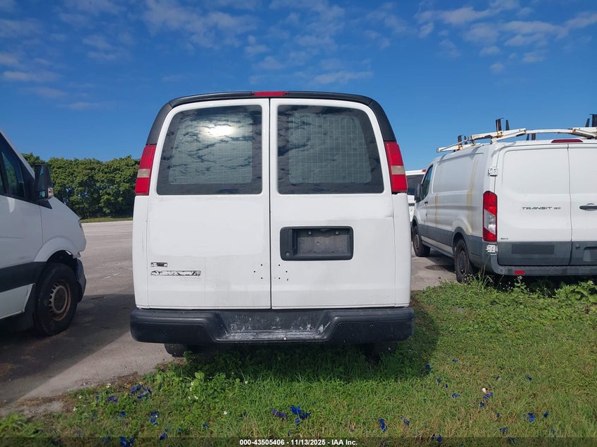 2015 Chevrolet Express 2500 Work Van VIN: 1GCWGFCF1F1270480 Lot: 43505406