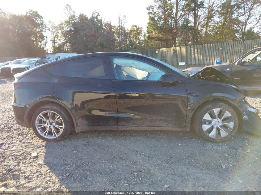 2020 Tesla Model Y Long Range Dual Motor All-Wheel Drive VIN: 5YJYGDEE1LF047831 Lot: 43505433