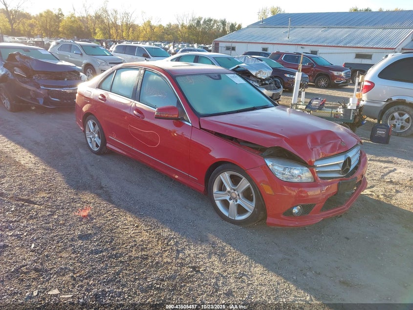 MERCEDES-BENZ C-CLASS LUXURY 4MATIC/SPORT 4MATIC