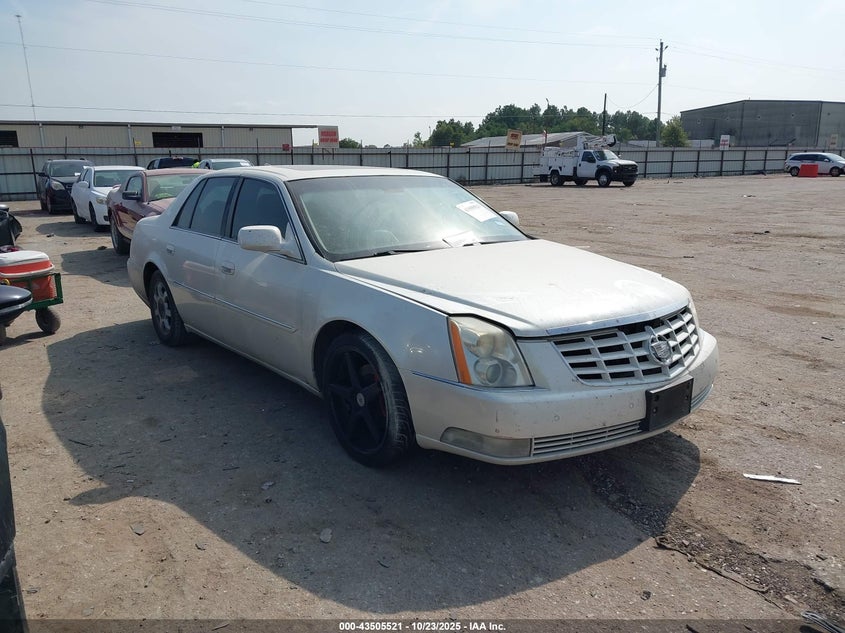 CADILLAC DTS PREMIUM COLLECTION