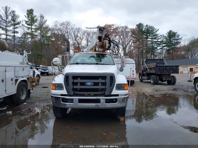2009 Ford F-750 Xl/Xlt VIN: 3FRXF75T89V123996 Lot: 43505536