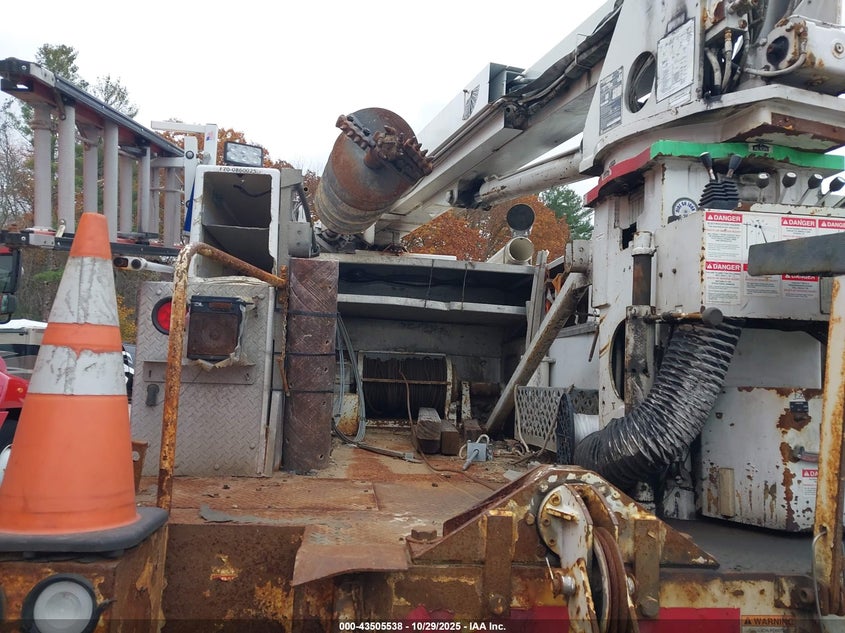 2009 Ford F-750 Xl/Xlt VIN: 3FRXF75T09V134488 Lot: 43505538