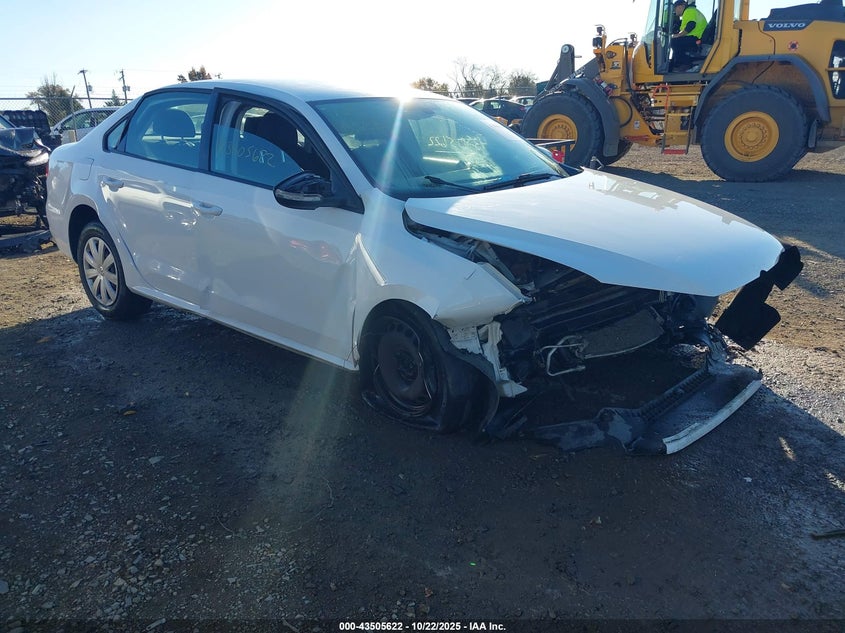 VOLKSWAGEN PASSAT 2.5L S