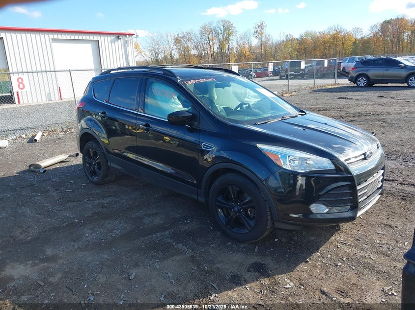 FORD ESCAPE SE