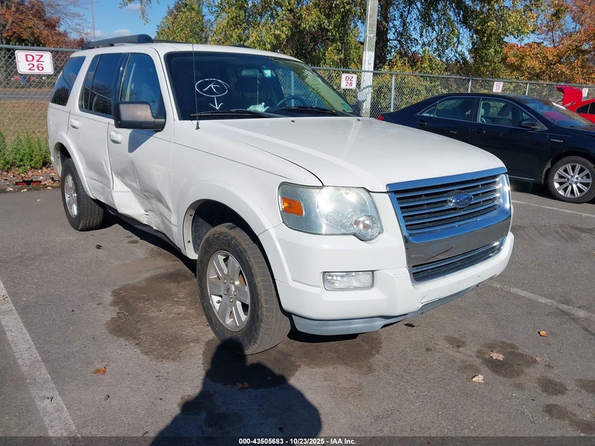 FORD EXPLORER XLT
