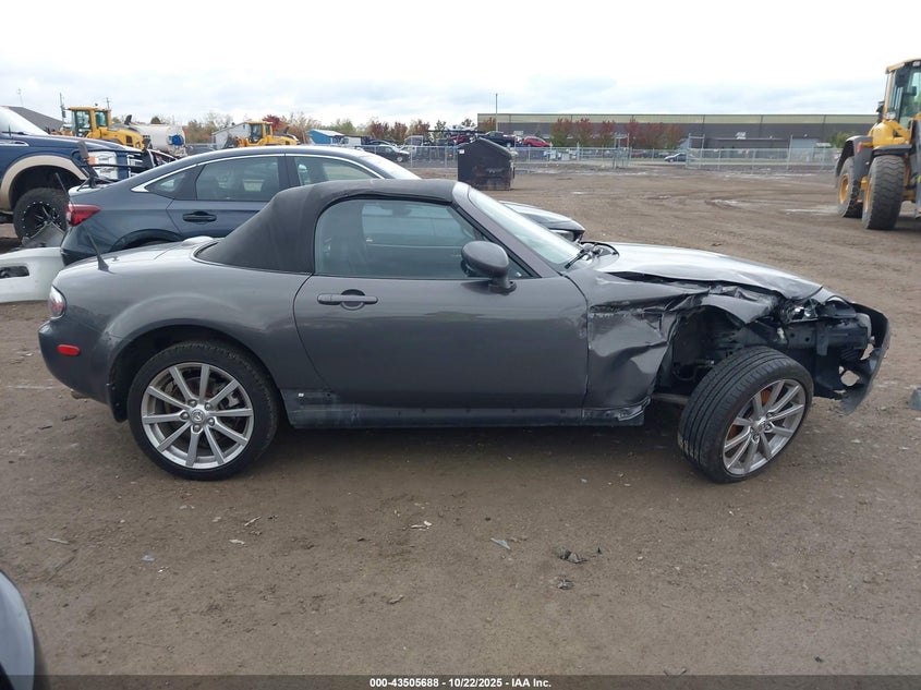 2007 Mazda Mx-5 Touring VIN: JM1NC25F470131206 Lot: 43505688