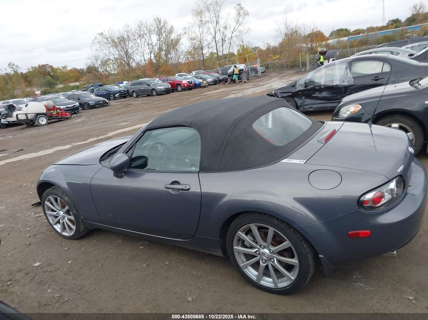2007 Mazda Mx-5 Touring VIN: JM1NC25F470131206 Lot: 43505688