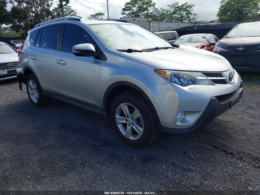 TOYOTA RAV4 XLE