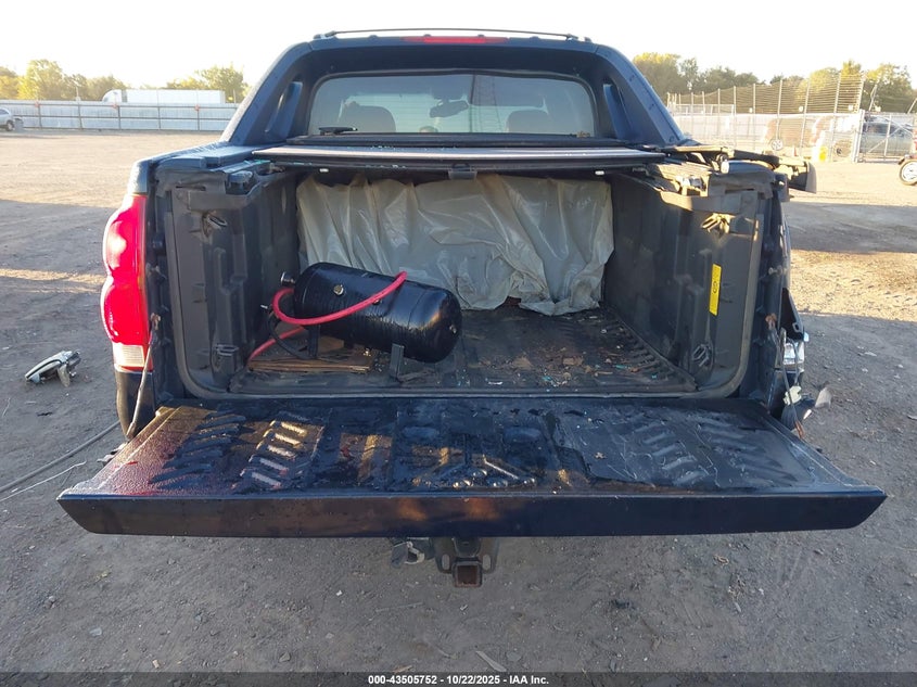 2004 Chevrolet Avalanche 1500 VIN: 3GNEC12T74G198952 Lot: 43505752