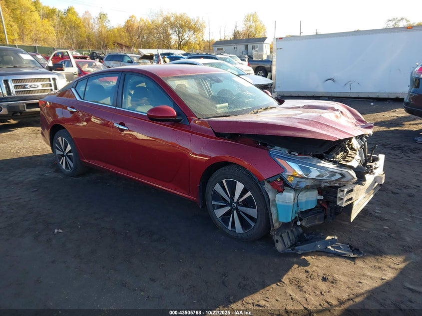 NISSAN ALTIMA SV INTELLIGENT AWD
