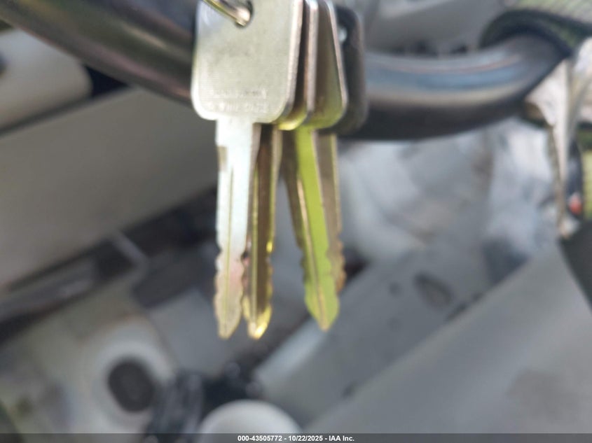 2002 Ford F-350 Xl/Xlt VIN: 1FTSF31L72EB43759 Lot: 43505772