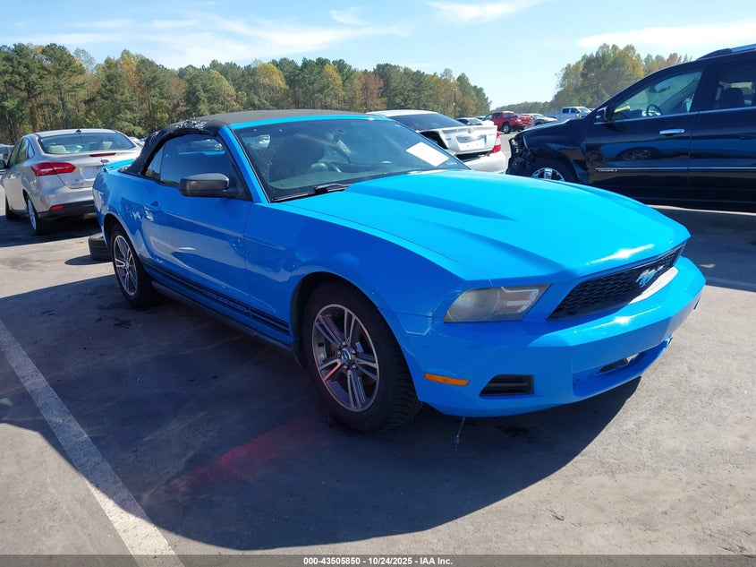 FORD MUSTANG V6/V6 PREMIUM