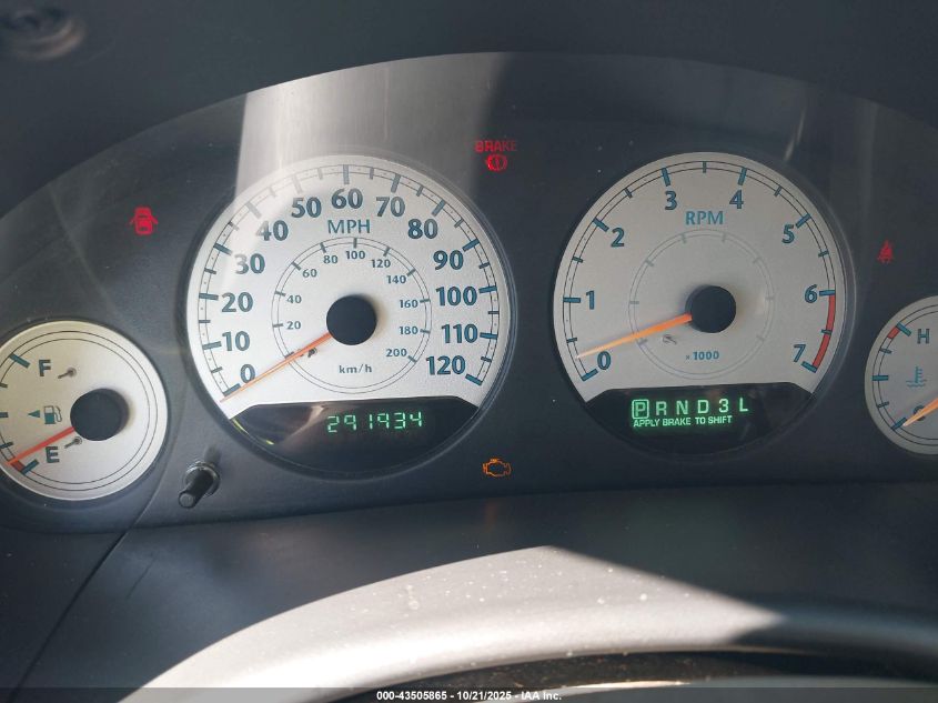 2006 Chrysler Town & Country Touring VIN: 2A4GP54L26R688183 Lot: 43505865