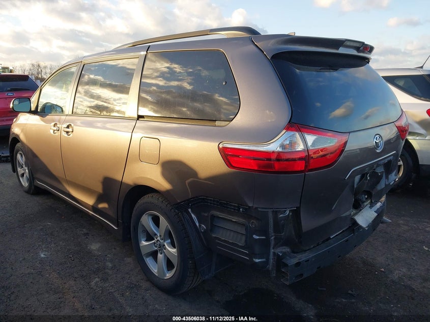 2019 Toyota Sienna Le 8 Passenger VIN: 5TDKZ3DC3KS003902 Lot: 43506038