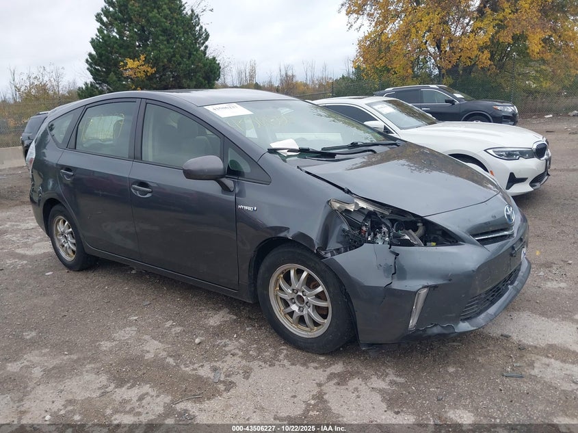 TOYOTA PRIUS V THREE