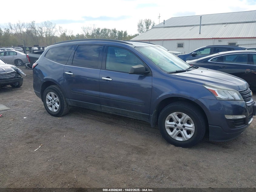 CHEVROLET TRAVERSE LS