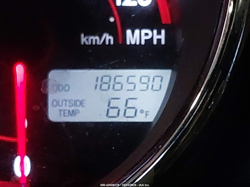 2005 Toyota Matrix Xr VIN: 2T1KR32E65C426037 Lot: 43506276