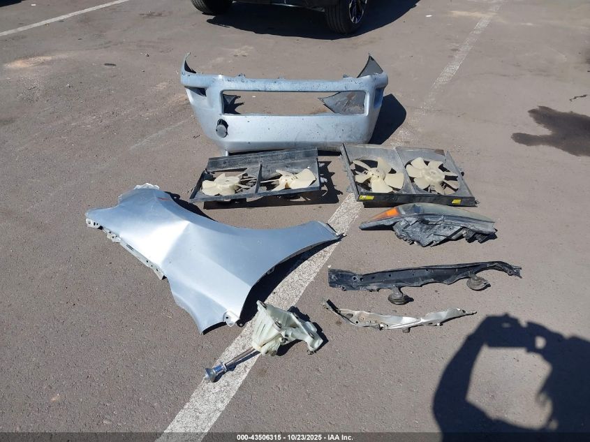 2005 Scion Tc VIN: JTKDE167350051084 Lot: 43506315