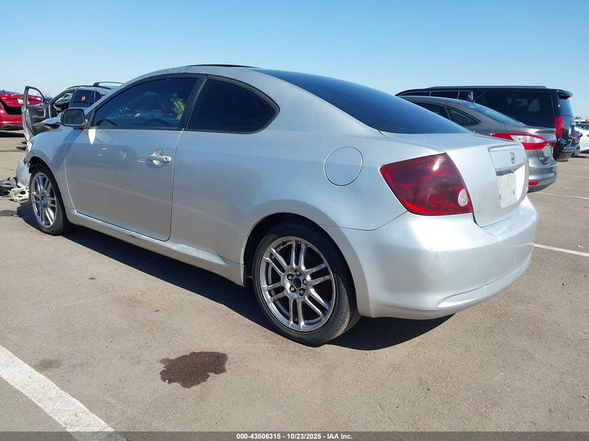 JTKDE167350051084 2005 SCION TC photo no. 3
