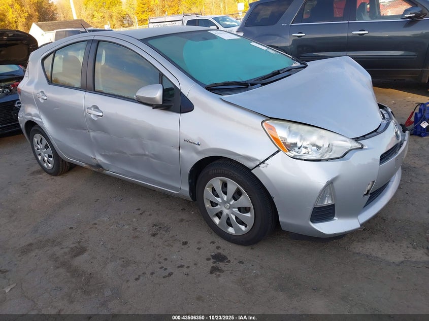 TOYOTA PRIUS C TWO