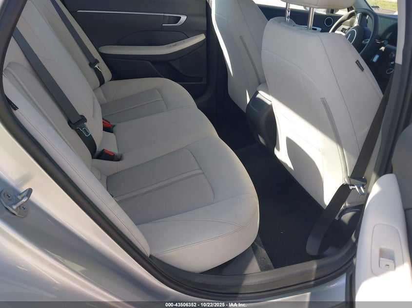 2025 HYUNDAI SONATA SEL KMHL64JA4SA456957