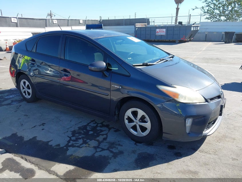 TOYOTA PRIUS TWO