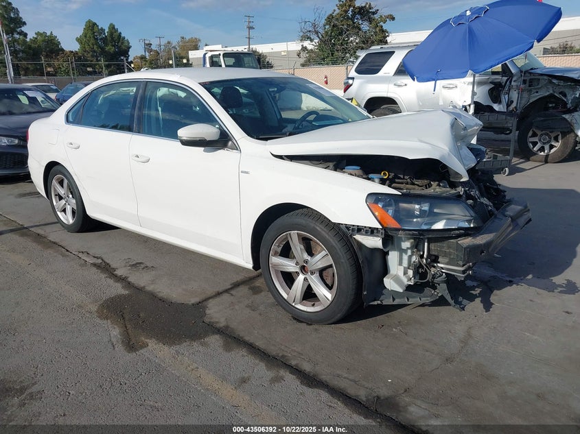 VOLKSWAGEN PASSAT 1.8T WOLFSBURG EDITION