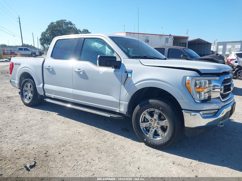FORD F-150 XLT