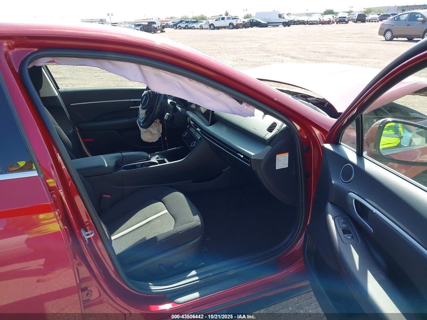 2025 HYUNDAI SONATA HYBRID SEL KMHL34JJ5SA127337