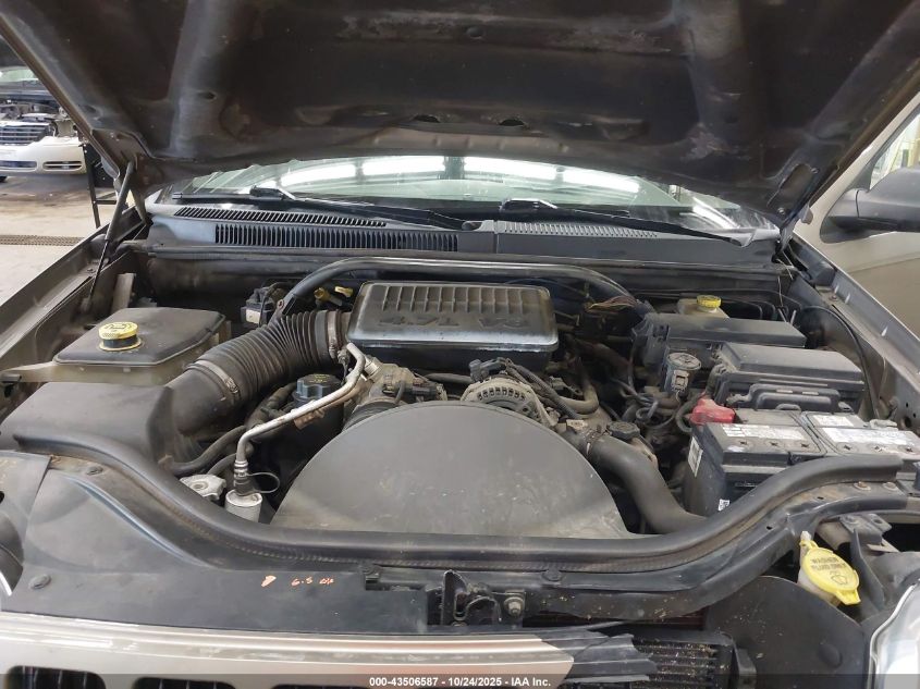 2005 Jeep Grand Cherokee Laredo VIN: 1J4HR48N45C697611 Lot: 43506587