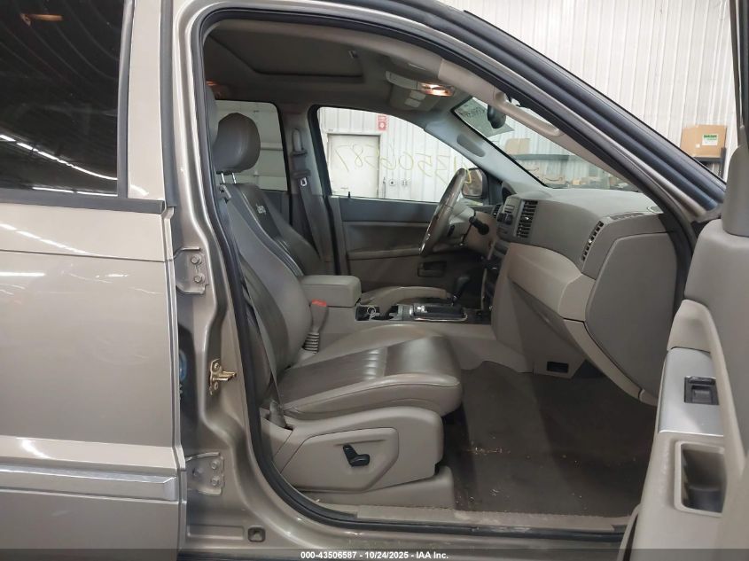 2005 Jeep Grand Cherokee Laredo