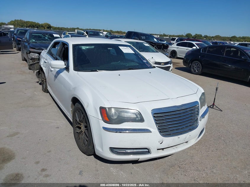 CHRYSLER 300 MOTOWN