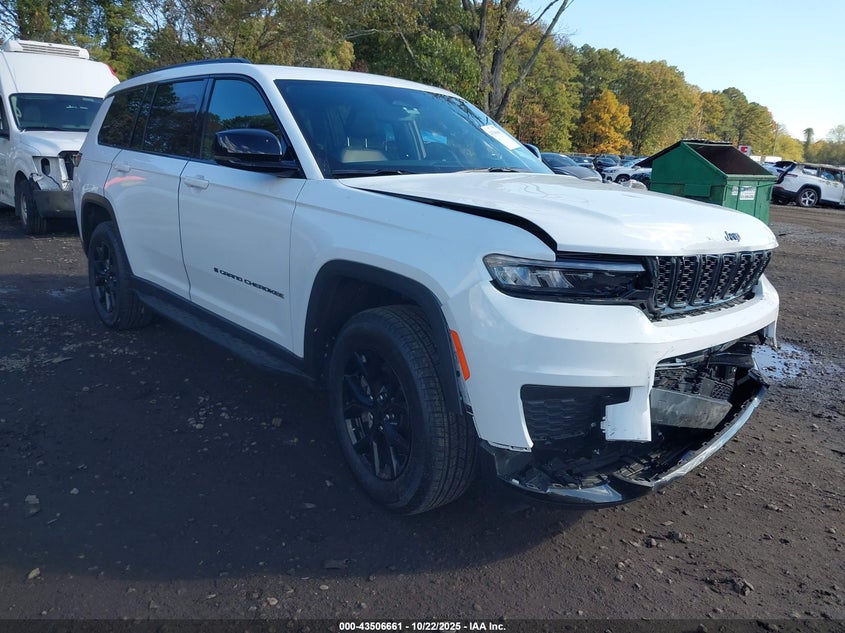 JEEP GRAND CHEROKEE ALTITUDE X 4X4