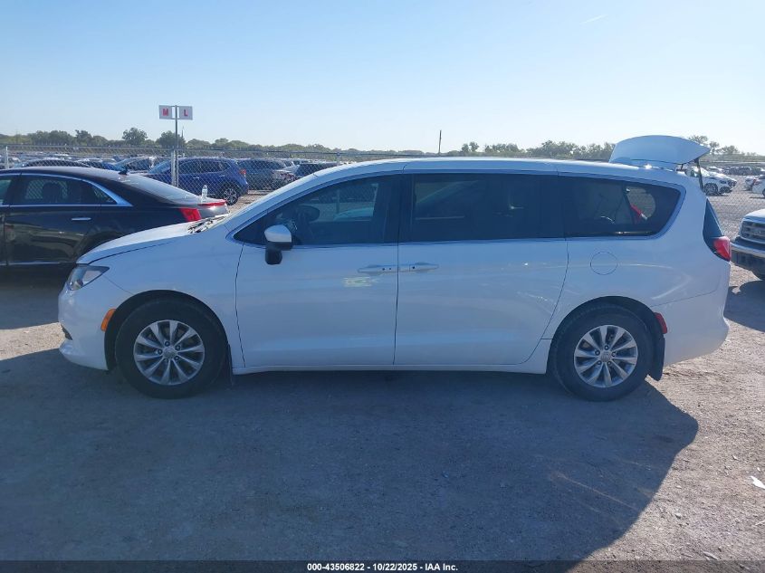 2017 Chrysler Pacifica Touring VIN: 2C4RC1DG8HR608975 Lot: 43506822