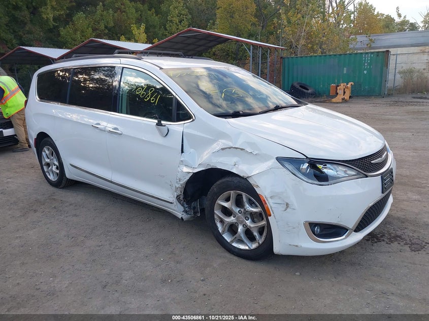 2017 CHRYSLER PACIFICA TOURING-L - 2C4RC1BG2HR816207