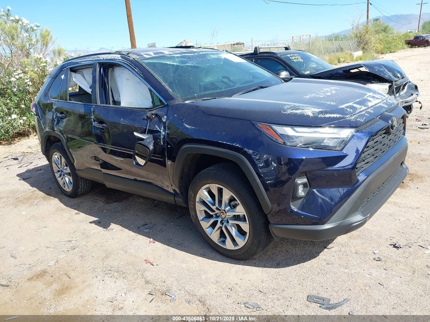 TOYOTA RAV4 XLE PREMIUM