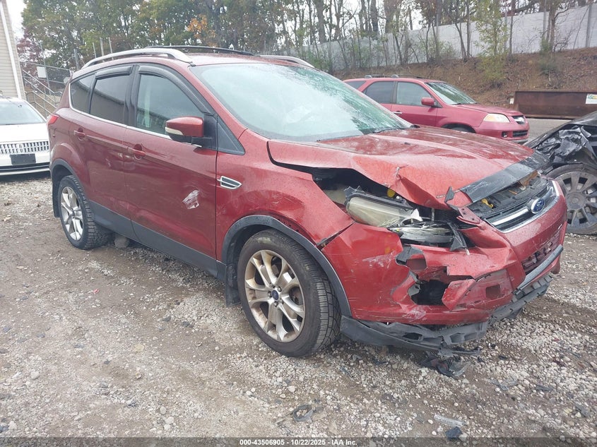 FORD ESCAPE TITANIUM