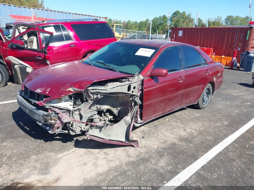 2005 Toyota Camry Le