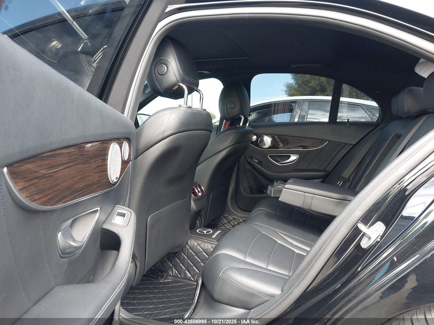 2018 MERCEDES-BENZ C 300 55SWF4JB5JU257348